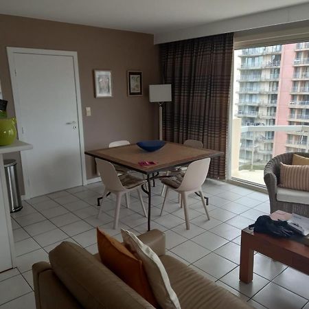 Appartement Renove A Nieuport, Franslaan 123 Residence Zonnekeer Exteriör bild