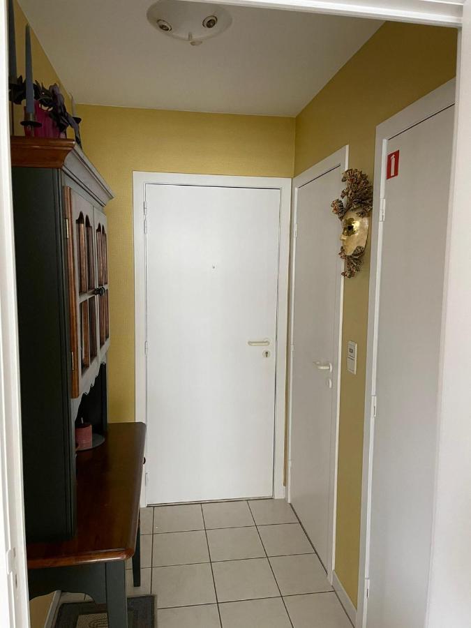 Appartement Renove A Nieuport, Franslaan 123 Residence Zonnekeer Exteriör bild